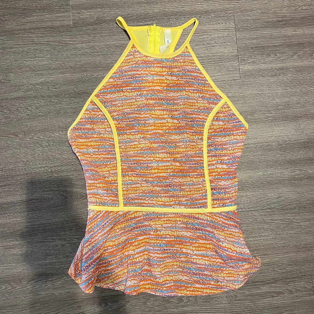 Razor back top